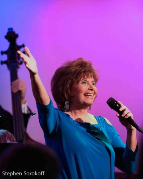 Photo Coverage: Karen Wyman Plays the Metropolitan Room Image