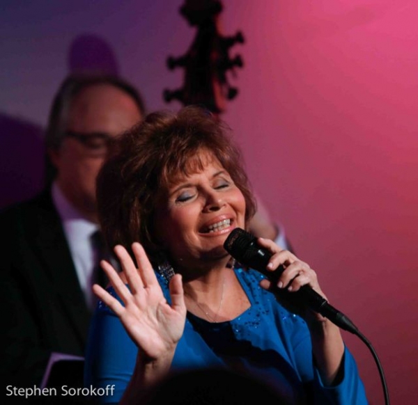 Photo Coverage: Karen Wyman Plays the Metropolitan Room Image