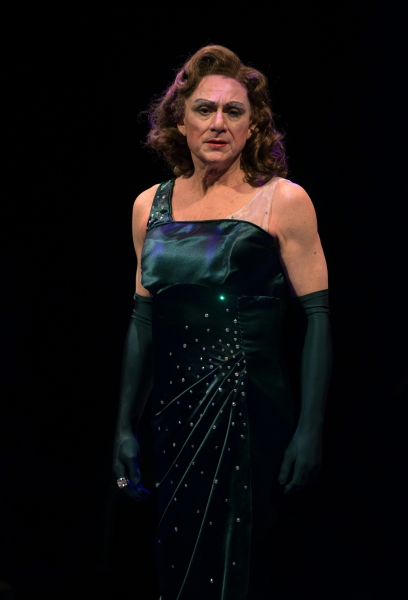 Photo Flash: LA CAGE AUX FOLLES Opens Tonight at The Marriott Theatre Image