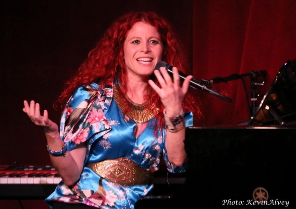 Photo Flash: Nina Storey and Jenn Colella Perform at Birdland  Image