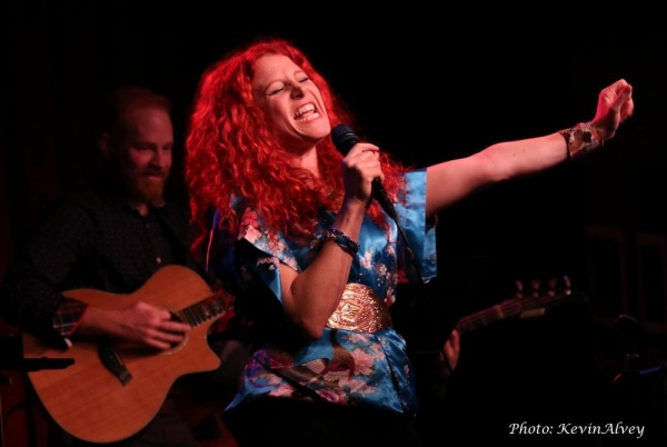 Photo Flash: Nina Storey and Jenn Colella Perform at Birdland  Image