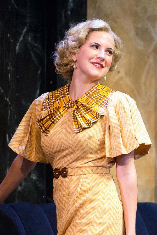 Photo Flash: First Look at Walnut Street Theatre's PRIVATE LIVES Image