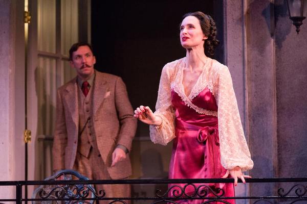 Photo Flash: First Look at Walnut Street Theatre's PRIVATE LIVES Image