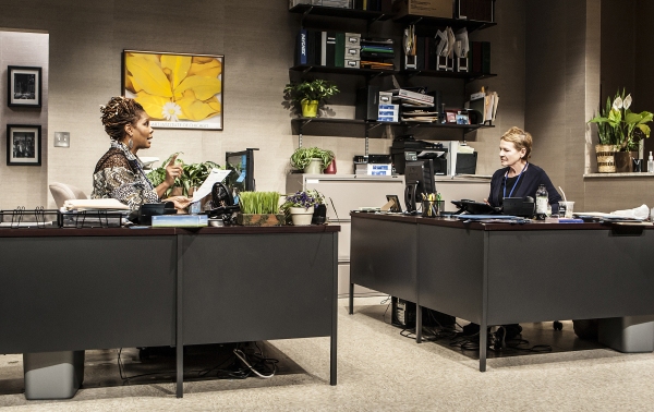 Photo Flash: First Look at Tonya Pinkins and Dianne Wiest in The New Group's RASHEEDA SPEAKING Image