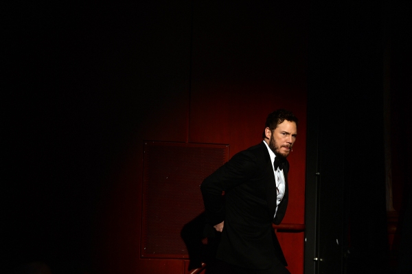 Photos and Video: Chris Pratt Named Hasty Pudding Theatricals' 2015 Man of the Year 