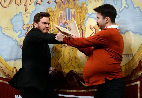 Photos and Video: Chris Pratt Named Hasty Pudding Theatricals' 2015 Man of the Year Image