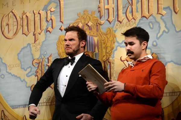 Photos and Video: Chris Pratt Named Hasty Pudding Theatricals' 2015 Man of the Year 