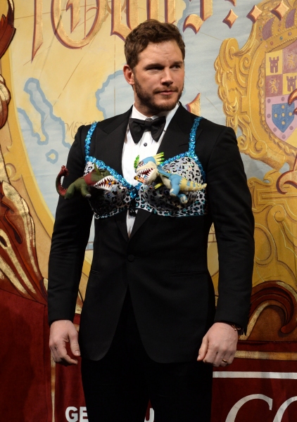 Photos and Video: Chris Pratt Named Hasty Pudding Theatricals' 2015 Man of the Year Image