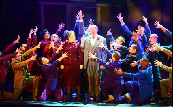 Photo Flash: First Look at the New GUYS AND DOLLS National Tour Image