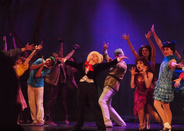 Photo Coverage: Curtain Call And Opening Celebration Of 3-D Theatricals' SEUSSICAL 