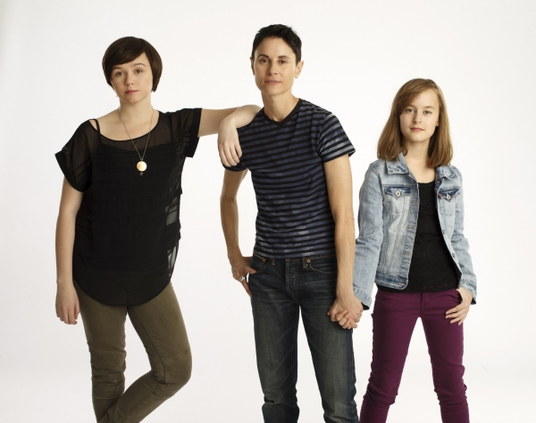 Photo Flash: FUN HOME Cast Preps for Broadway- Meet the Company! Image