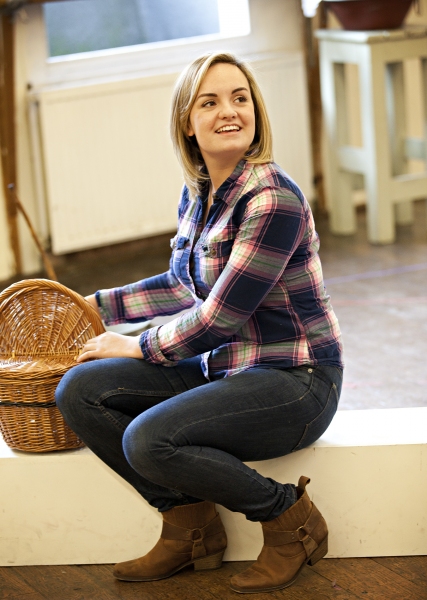 Photo Flash: In Rehearsal with the Cast of the OKLAHOMA! UK Tour Image