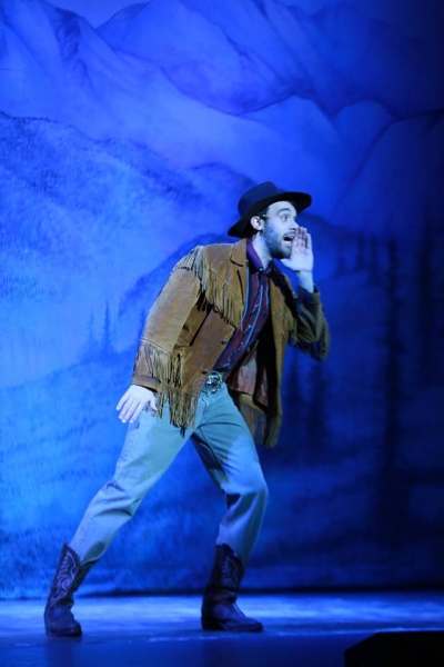Photo Flash: First Look at the National Tour of SEVEN BRIDES FOR SEVEN BROTHERS Image