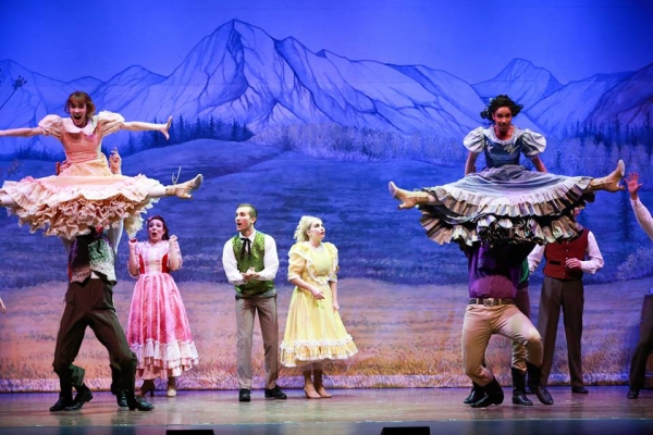 Photo Flash: First Look at the National Tour of SEVEN BRIDES FOR SEVEN BROTHERS Image