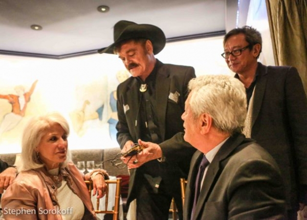 Photo Coverage: Buster Poindexter Returns to Cafe Carlyle Image