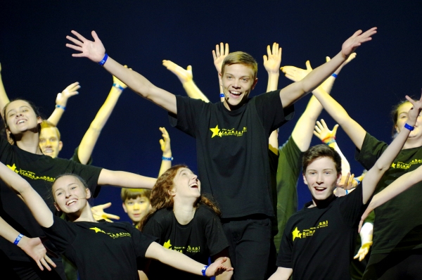 Photo Flash: Megan Hilty, Pasek & Paul, Darren Criss, Lilla Crawford & More at the JR. THEATRE FESTIVAL Image