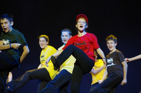 Photo Flash: Megan Hilty, Pasek & Paul, Darren Criss, Lilla Crawford & More at the JR. THEATRE FESTIVAL Image