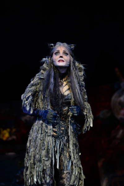 Photos: There's a New Glamour Cat in Town! First Look at Kerry Ellis As ...
