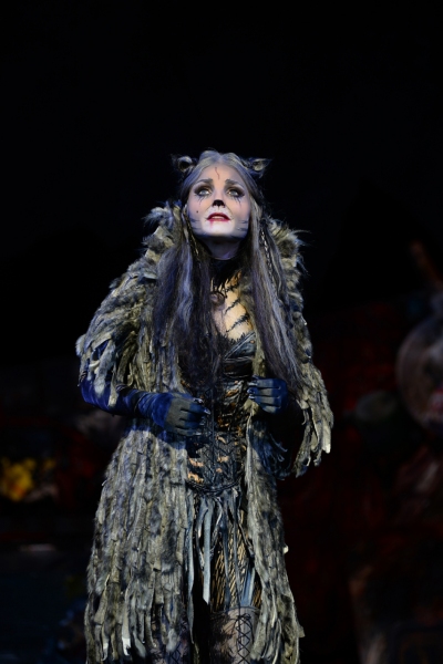 Photo Coverage: There's a New Glamour Cat in Town! First Look at Kerry Ellis As 'Grizabella' in West End's CATS Image