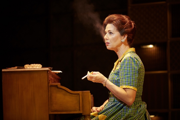 Photo Flash: First Look at Katie Brayben, Alan Morrissey, Lorna Want and More in West End's BEAUTIFUL - THE CAROLE KING MUSICAL Image