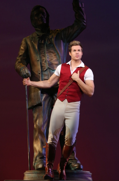 Photo Flash: Alyssa Fox and Liana Hunt Join WICKED National Tour! Image