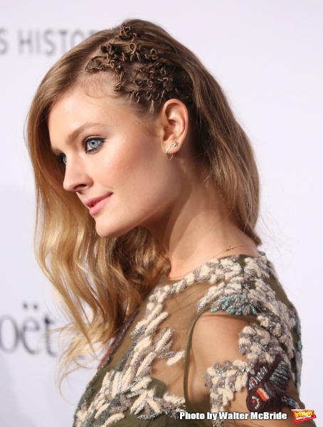 Photo Coverage: On the amfAR 2015 New York Gala Black Carpet with Paris Hilton, Kendall Jenner, and More! Image