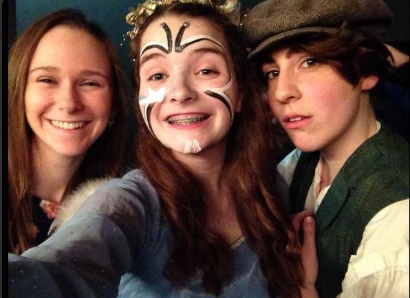 Photo Flash: Saturday Intermission Pics - Feb. 14 Part 2 - ON THE TOWN Cast Sells Kisses and More! Image