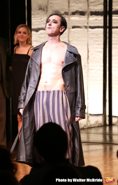 Photo Coverage: Willkommen Sally! Sienna Miller Returns to Broadway in CABARET! Image