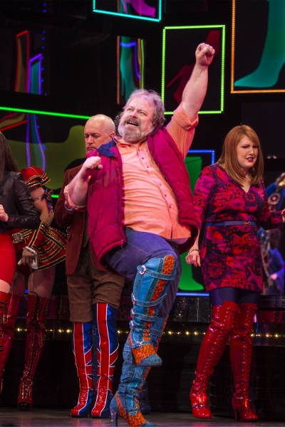 Photo Coverage: Westminster Best in Show Winner Miss P. Makes Broadway Debut in KINKY BOOTS! Image