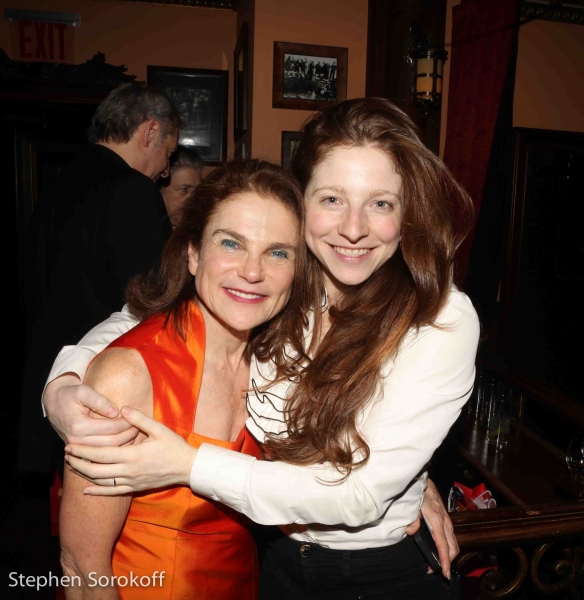 Photo Coverage: Tovah Feldshuh Brings AGING IS OPTIONAL to 54 Below Image