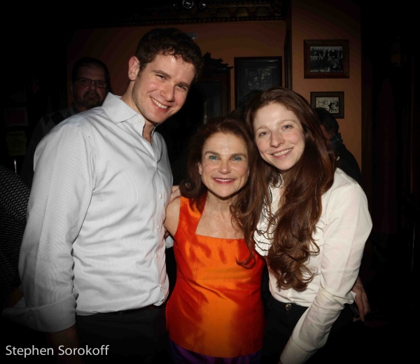 Photo Coverage: Tovah Feldshuh Brings AGING IS OPTIONAL to 54 Below Image