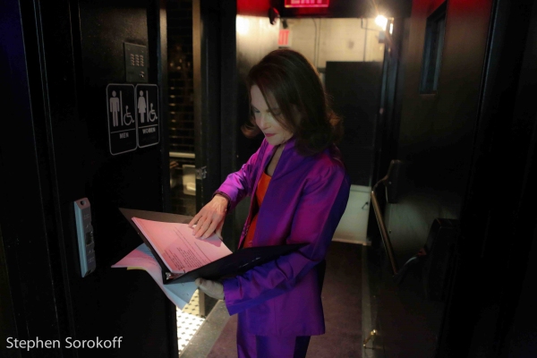Photo Coverage: Tovah Feldshuh Brings AGING IS OPTIONAL to 54 Below Image