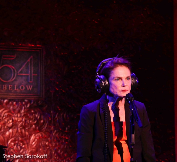 Photo Coverage: Tovah Feldshuh Brings AGING IS OPTIONAL to 54 Below Image
