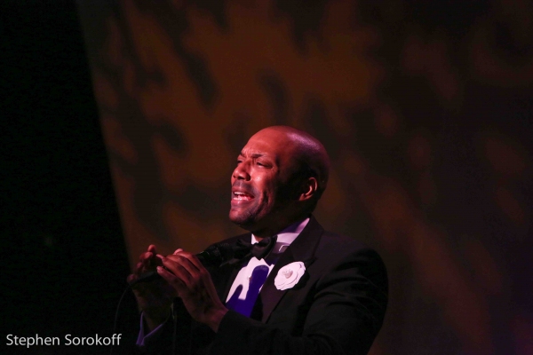 Photo Coverage: T. Oliver Reid Gets A Surprise After DROP ME OFF IN HARLEM at The Metropolitan Room Image