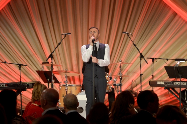 Photo Coverage: Matthew Morrison, Gary Barlow, & More Perform from FINDING NEVERLAND at TWC Oscar Nominees Dinner Image