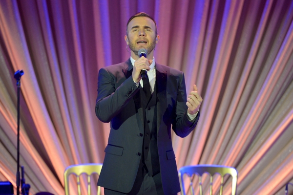 LOS ANGELES, CA - FEBRUARY 21:  Singer Gary Barlow performs onstage during The Weinst Photo