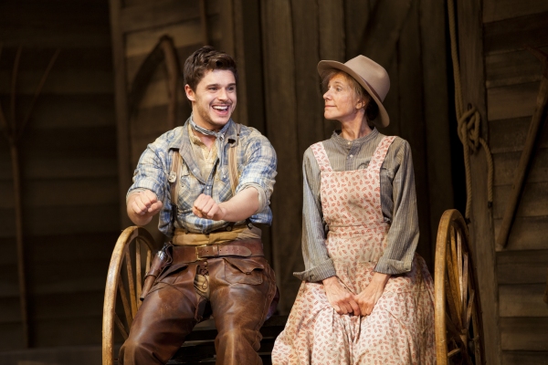 Photo Flash: First Look at Ashley Day, Charlotte Wakefield & More in OKLAHOMA! UK Tour! Image