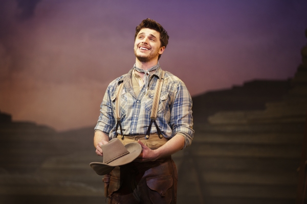 Photo Flash: First Look at Ashley Day, Charlotte Wakefield & More in OKLAHOMA! UK Tour! Image
