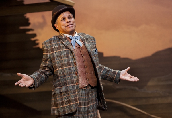 Photo Flash: First Look at Ashley Day, Charlotte Wakefield & More in OKLAHOMA! UK Tour! Image