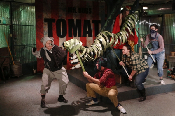 Photo Flash: First Look at Quest Theatre Ensemble's TOMATO QUEEN 