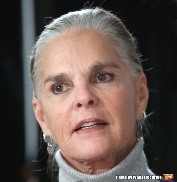 Photo Coverage: Ali MacGraw and Ryan O'Neal Reunite for LOVE LETTERS Tour! Image