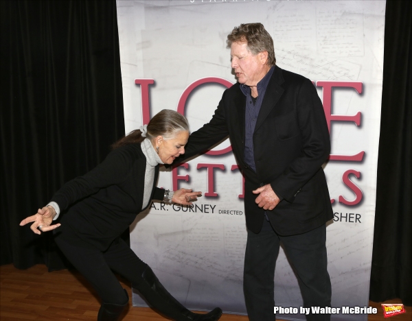 Photo Coverage: Ali MacGraw and Ryan O'Neal Reunite for LOVE LETTERS Tour! Image