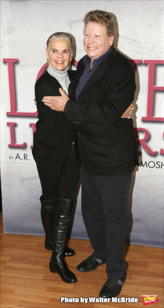 Photo Coverage: Ali MacGraw and Ryan O'Neal Reunite for LOVE LETTERS Tour! Image
