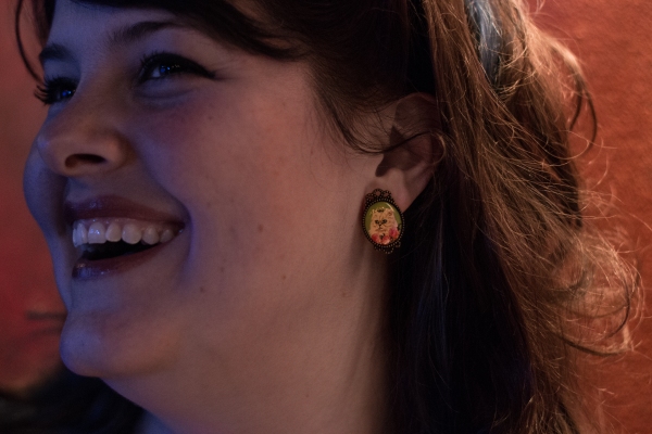 Lauren Elder's cat earring Photo