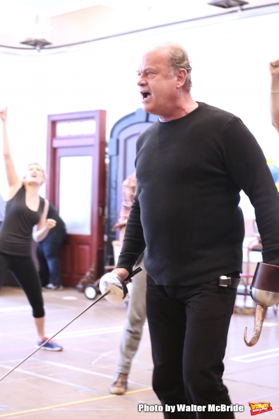 Photo Coverage: FINDING NEVERLAND Cast Performs Sneak Peek for the Press! Image