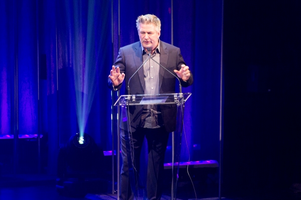 Photo Coverage: Broadway Honors Helen Mirren at Roundabout's THERE'S NOTHING LIKE A DAME Gala! Image
