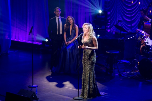 Photo Coverage: Broadway Honors Helen Mirren at Roundabout's THERE'S NOTHING LIKE A DAME Gala! Image