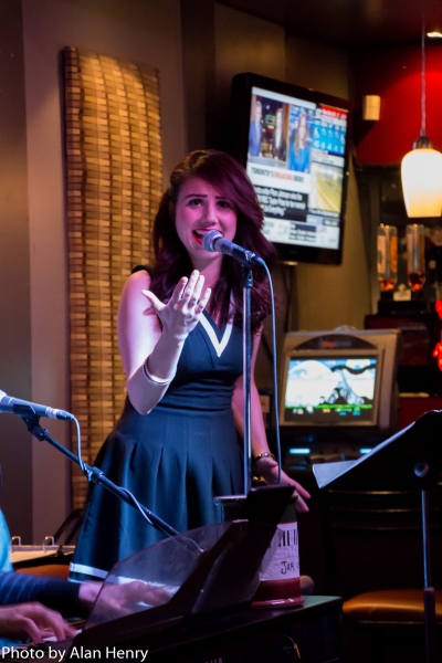 Photo Flash: Rebecca Caine Visits SINGULAR SENSATION Image