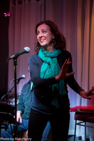 Photo Flash: Rebecca Caine Visits SINGULAR SENSATION Image