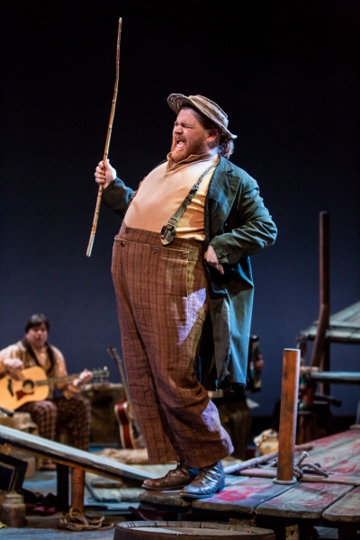 Photo Flash: First Look at Children's Theatre Company's HUCK FINN Image